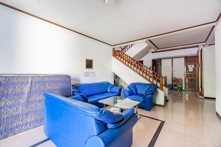 Public Area 2, OYO Life 93978 Wisma Homestay Syariah, Surabaya