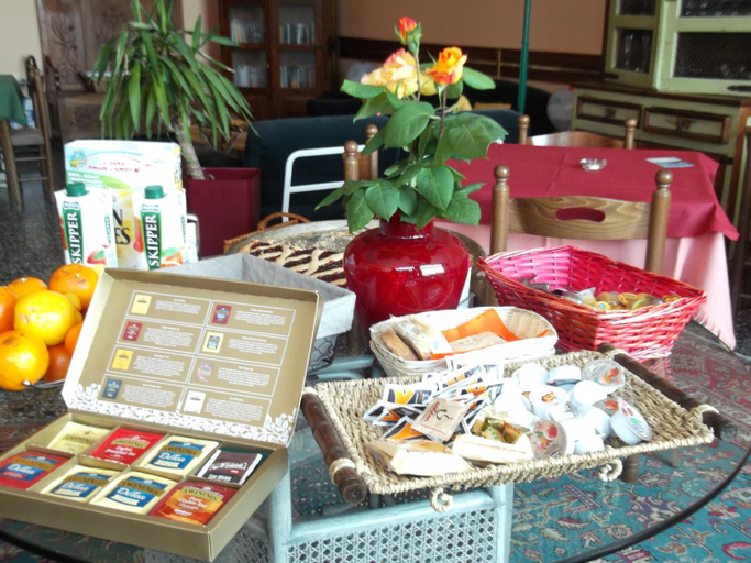 Food & Drinks 4, Albergo Caprile, Genova