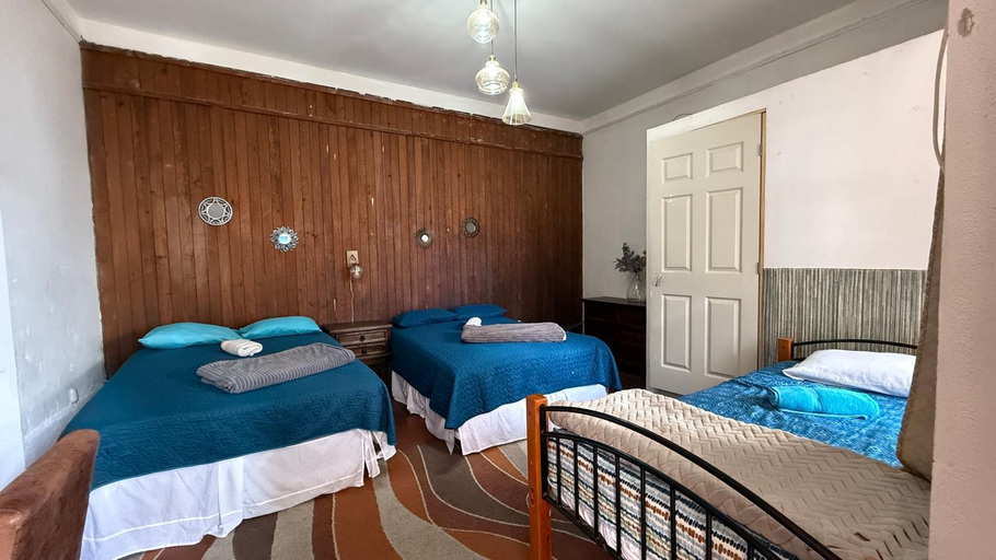 Bedroom 2, CASA DE LAS FLORES, ZONA 1