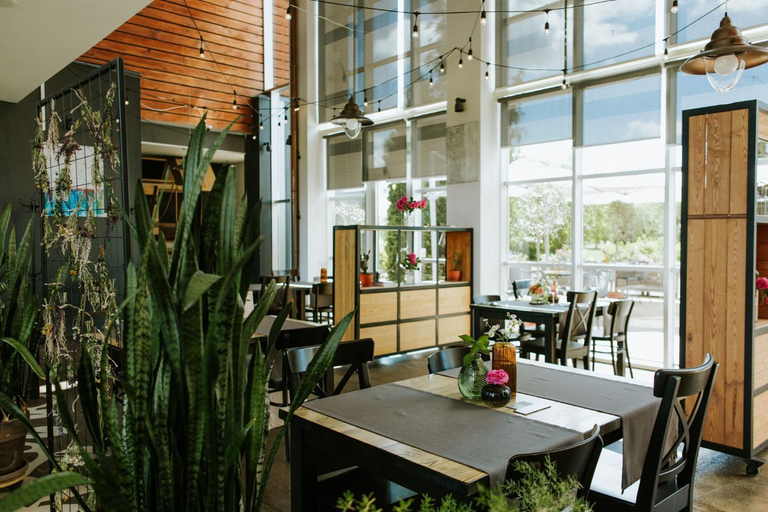 Food & Drinks 5, Rozmalas Hotel self check in, Bauska