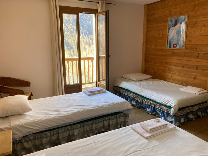 Bedroom 2, Hotel des Alpes - Skiers & Bikers Lodge, Hautes-Alpes
