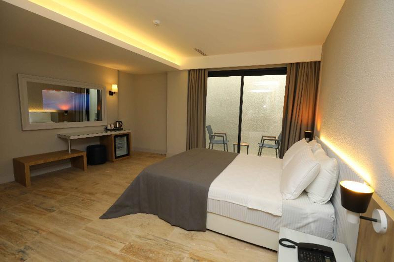 Bedroom 4, The Alacatı Ariel Hotel, Çeşme