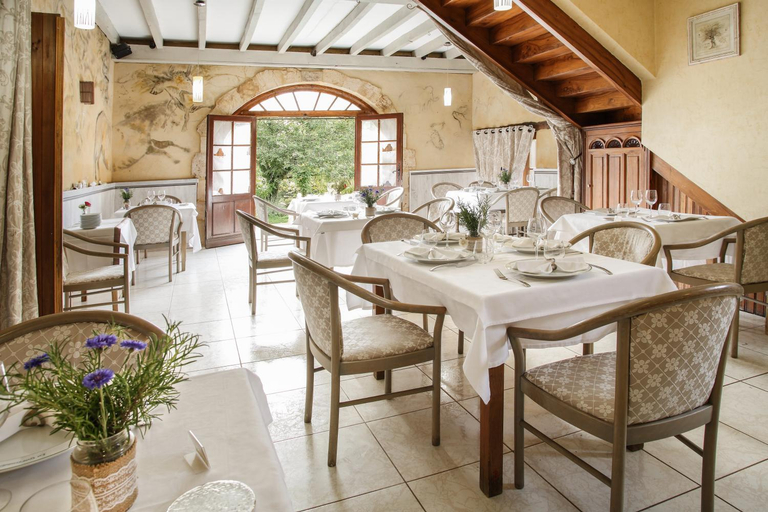 Others 4, lO GORISSADO - La ferme du glandier, Dordogne