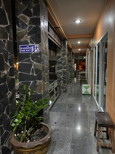 Others 3, B and B Hotel, Muang Ranong