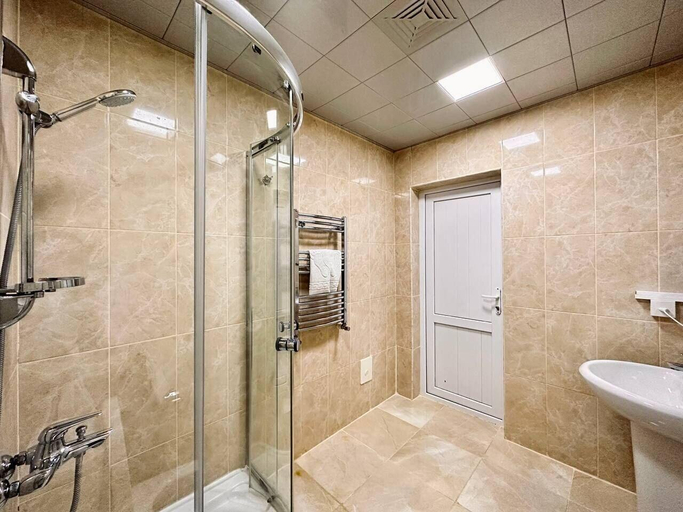 Bathroom, Deluxe Park Qusar Resort & Spa Hotel, Qusar