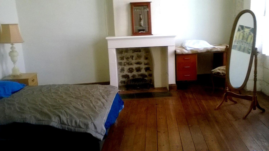 Others 5, La Maison de l'Aubepin, Charente-Maritime