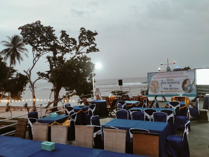 Food & Drinks 4, Krui Ocean, West Lampung
