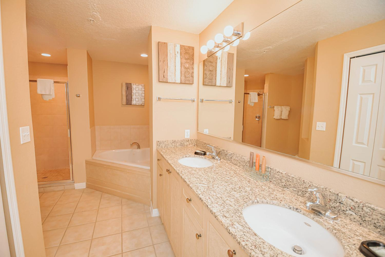 Bathroom 5, WorldQuest Orlando Resort, Orange