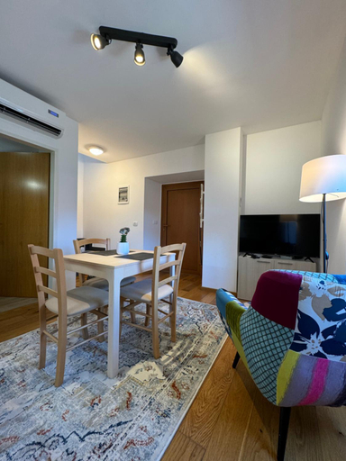 Others 2, Santomas apartments, Koper
