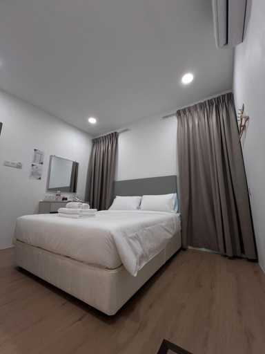 Bedroom 2, Lawson Inn, Sibu