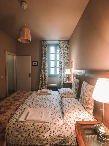 Others 5, Nobiallum B&B, Como