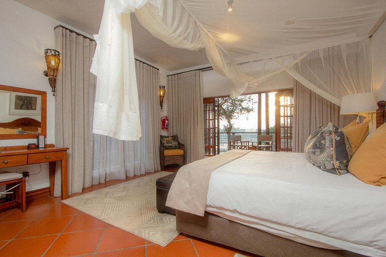 Bedroom 2, Kruger Private Lodge, Ehlanzeni