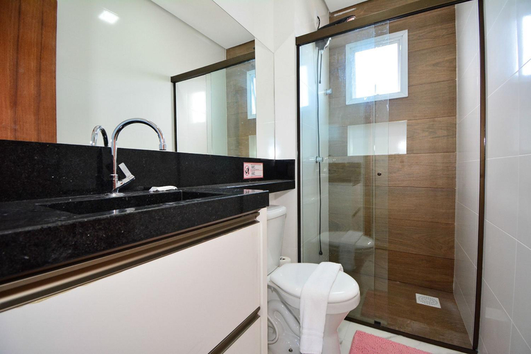 Bathroom 2, Residencial Fiametti - Praia dos Ingleses - NIN006, Florianopolis