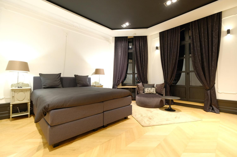 Others 2, Suite la Duchesse et Parking prive gratuit, Hainaut