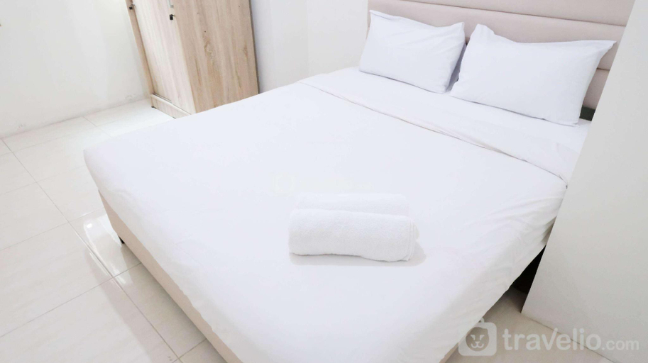 Bedroom 2, Best 2BR Puncak Bukit Golf Surabaya By Travelio, Surabaya
