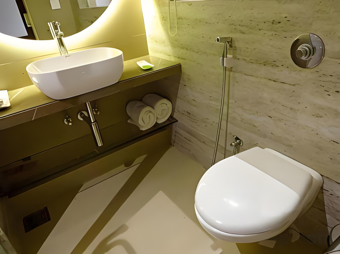 Bathroom 4, Calux Grand Inn Calangute Formerly Amara, North Goa