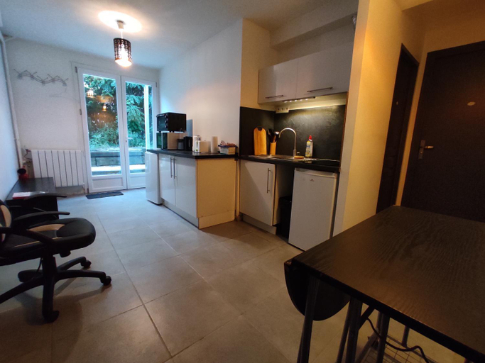 Others 5, Chambre Ocean Climatisee, Gironde