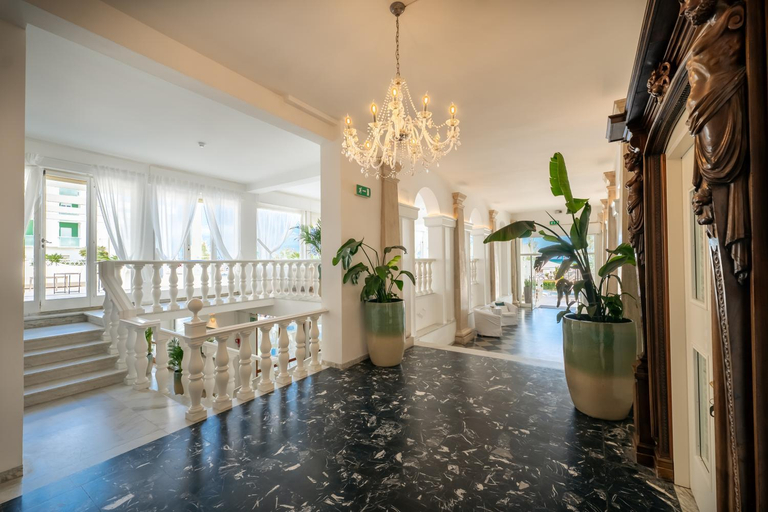 Public Area 3, Hotel Continental, Ancona
