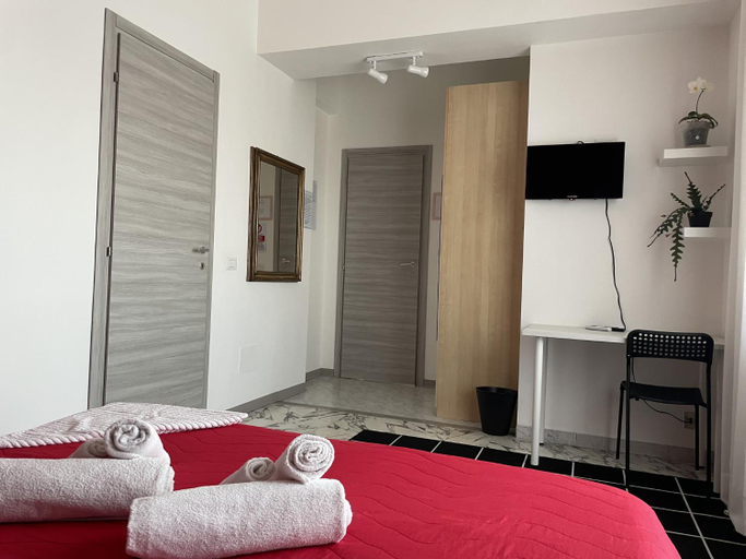 Bedroom 3, Aurelio Roma Room, Rome