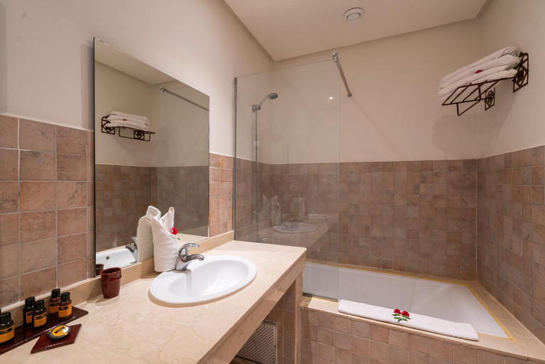 Bathroom 5, Marrakech Ryads Parc & Spa, Marrakech