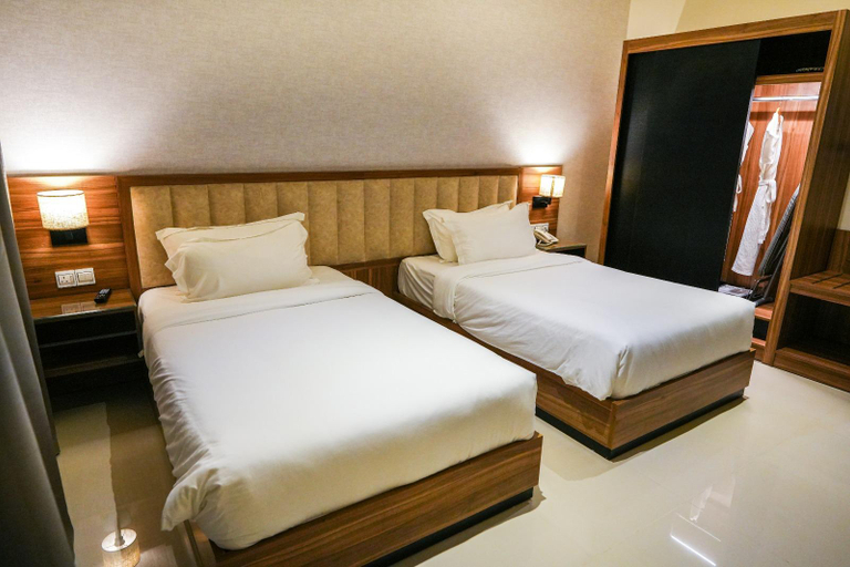 Bedroom 3, The Plaza Hotel and Resort, Salalah