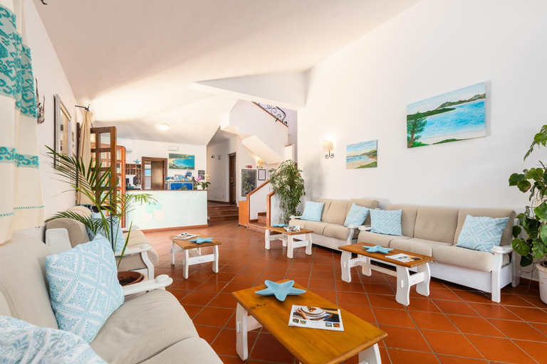 Public Area, Piccolo Pevero, Olbia-Tempio