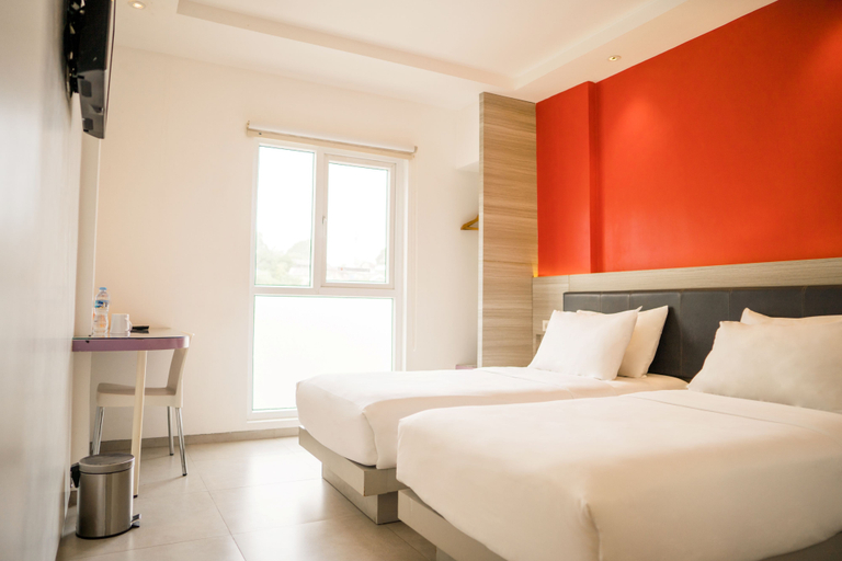 Amaris Hotel Ambon Room Type - Hollywood Twin