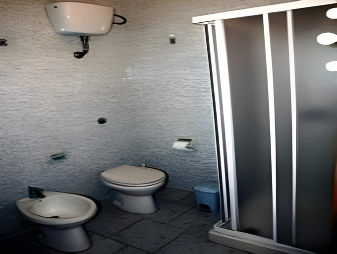 Bathroom 3, Hotel California, Carbonia-Iglesias