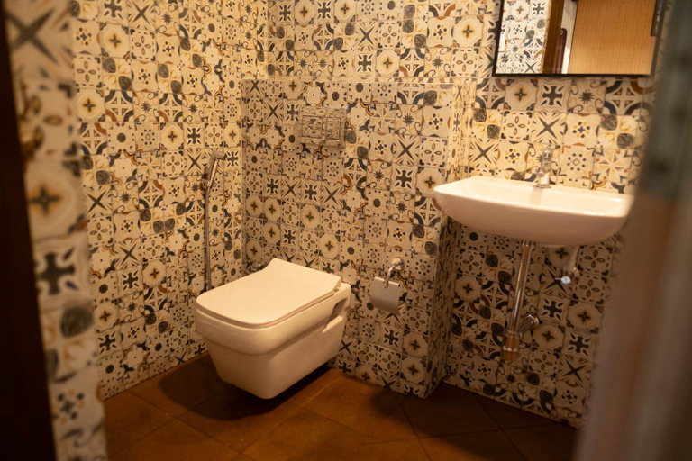 Bathroom 5, VISTAR HOLIDAYS, North Goa