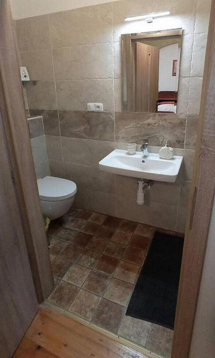 Bathroom 5, Penzion Avalon, Břeclav