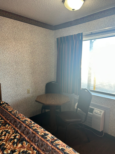 Public Area 2, Heritage Inn Duncan Hwy 81, Stephens