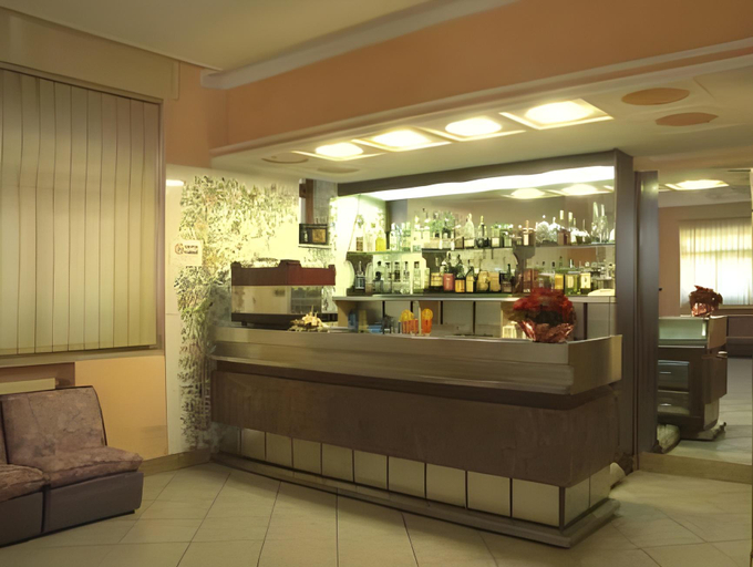Food & Drinks 5, Hotel Europa, Salerno