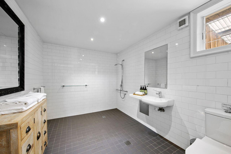 Bathroom, Block Eight Estate Vineyard View Villa, Singleton