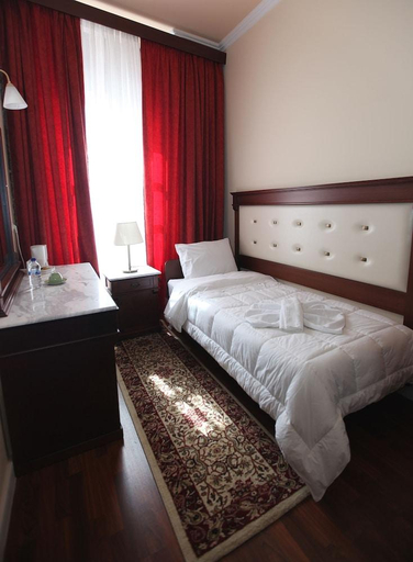 Bedroom 3, Aktaion Hotel, South Aegean