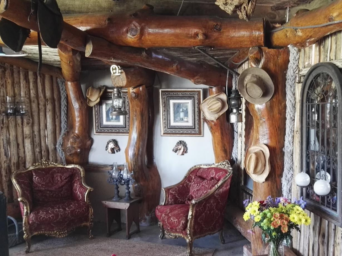 Food & Drinks 5, Tniqua Stable Inn, Eden