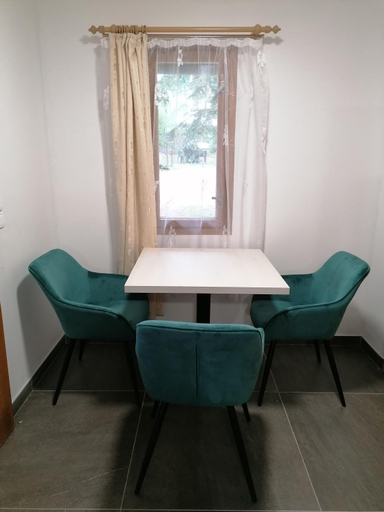 Others 4, Chaty a Apartmany Hracholusky Kemp Kosatka, Plzeň - sever