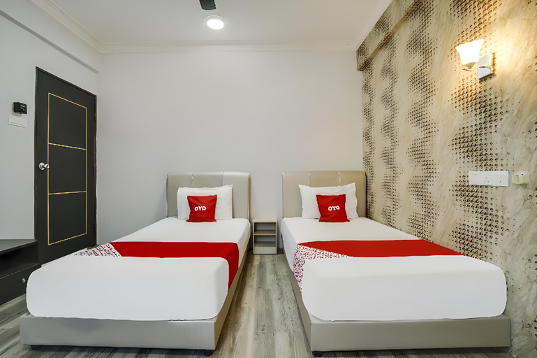 Bedroom 3, Capital O 90490 Zaques Hotel, Kuala Muda