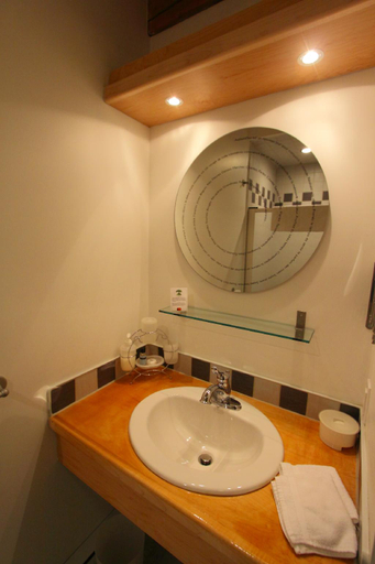 Bathroom 3, Escale du Nord, Les Laurentides