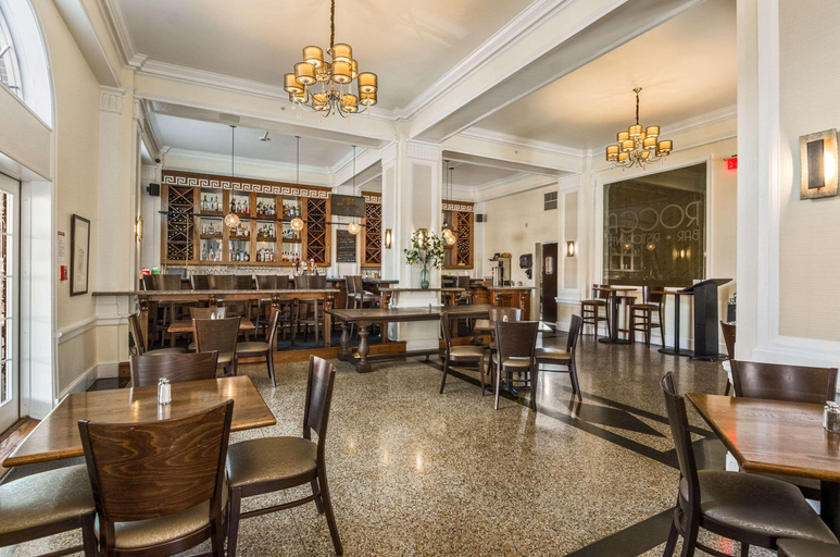 Food & Drinks 5, The Gin Hotel, Ascend Hotel Collection, Lexington
