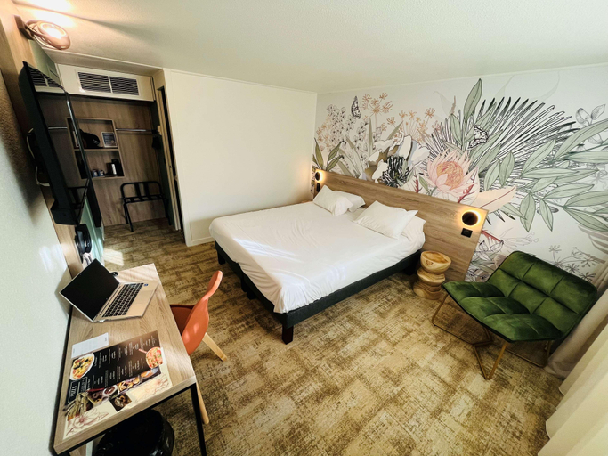 Bedroom 3, KYRIAD MARSEILLE - Vitrolles Aéroport, Bouches-du-Rhône