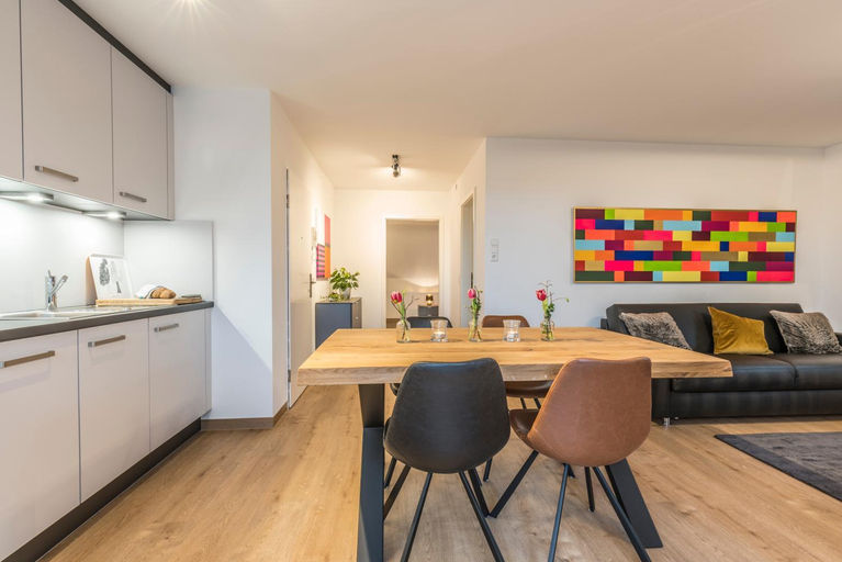 Others 5, RH-Appartements 15 Minuten von Basel im Dorf Ruhrberg, Lörrach