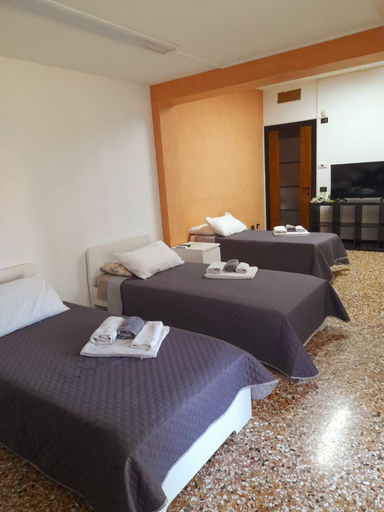 Bedroom 1, Sweet House, Padua