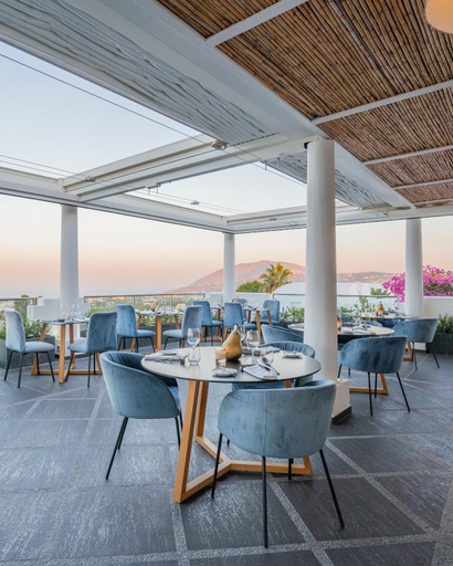 Food & Drinks 5, Theoxenia Caldera Hotel, South Aegean