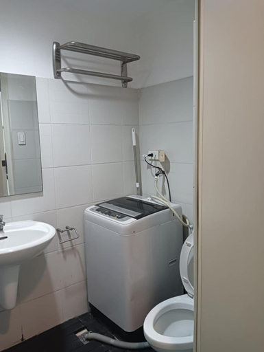 Bathroom 4, SEA RESIDENCES at YOHAN'S PLACE, Pasay City