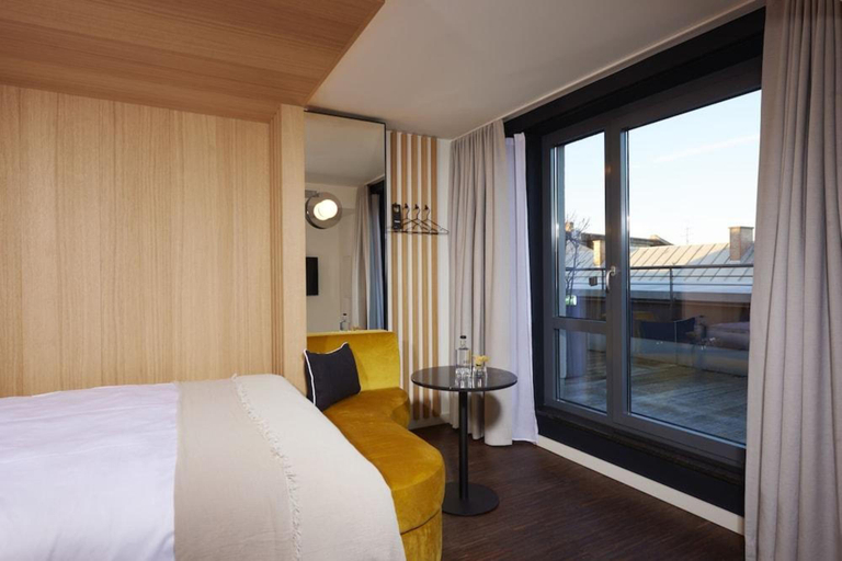 Bedroom 2, Bob W Munchner Freiheit, München