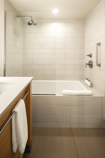 Bathroom 5, Hotel Terra Jackson Hole - A Noble House Resort, Teton