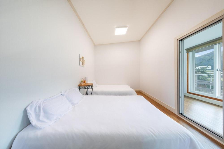 Bedroom 2, Yangpyeong Forest Live Pension, Yangpyeong