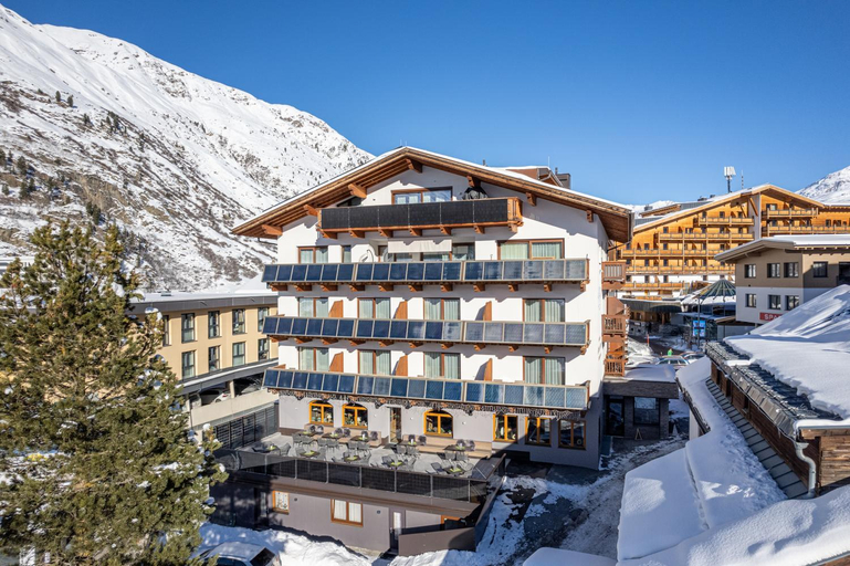 Exterior & Views 2, Hotel Mathiesn, Imst