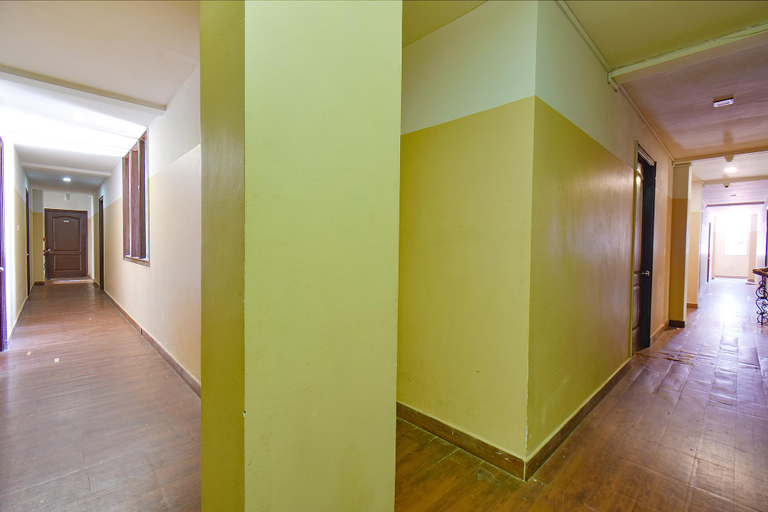 Public Area 3, FabHotel Kris Resort Calangute Beach, North Goa