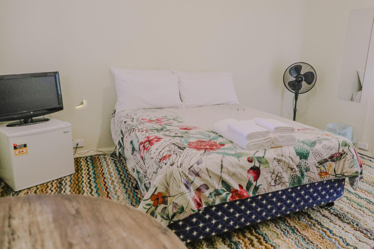 Bedroom 4, Royal Hotel Capertee, Lithgow